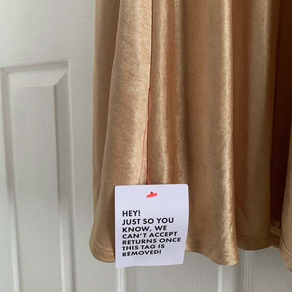 NWT ASOS DESIGN BANDEAU TUCK DRAPE MAXI DRESS IN GOLD - Picture 4 of 11